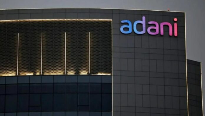 Adani Group का बड़ा बयान – मजबूत स्थिति में है कंपनी, निवेशकों को घबराने की जरूरत नहीं