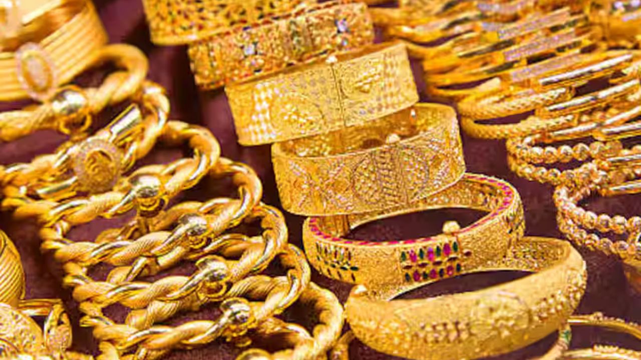 Gold Price: सोने की कीमतों में बड़ी बढ़त, चांदी की कीमतों में गिरावट