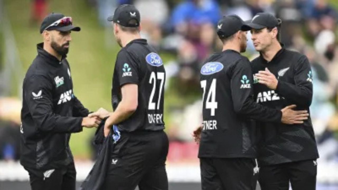 New Zealand Cricket Team: पाकिस्तान के खिलाफ टी20 सीरीज के लिए घोषित हुआ नया स्क्वाड, मिचेल सैंटनर और अन्य स्टार खिलाड़ी अनुपलब्ध