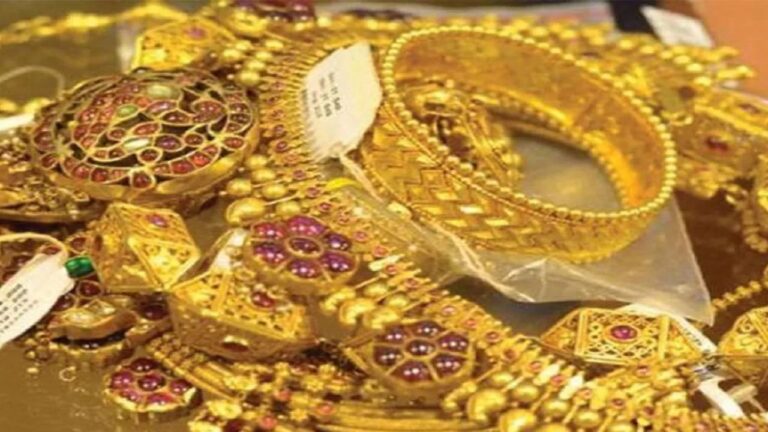 Gold Price: सोने के दामों में अचानक आई तेजी क्या बढ़ाएगी निवेशकों का मुनाफा या बढ़ाएगी जोखिम
