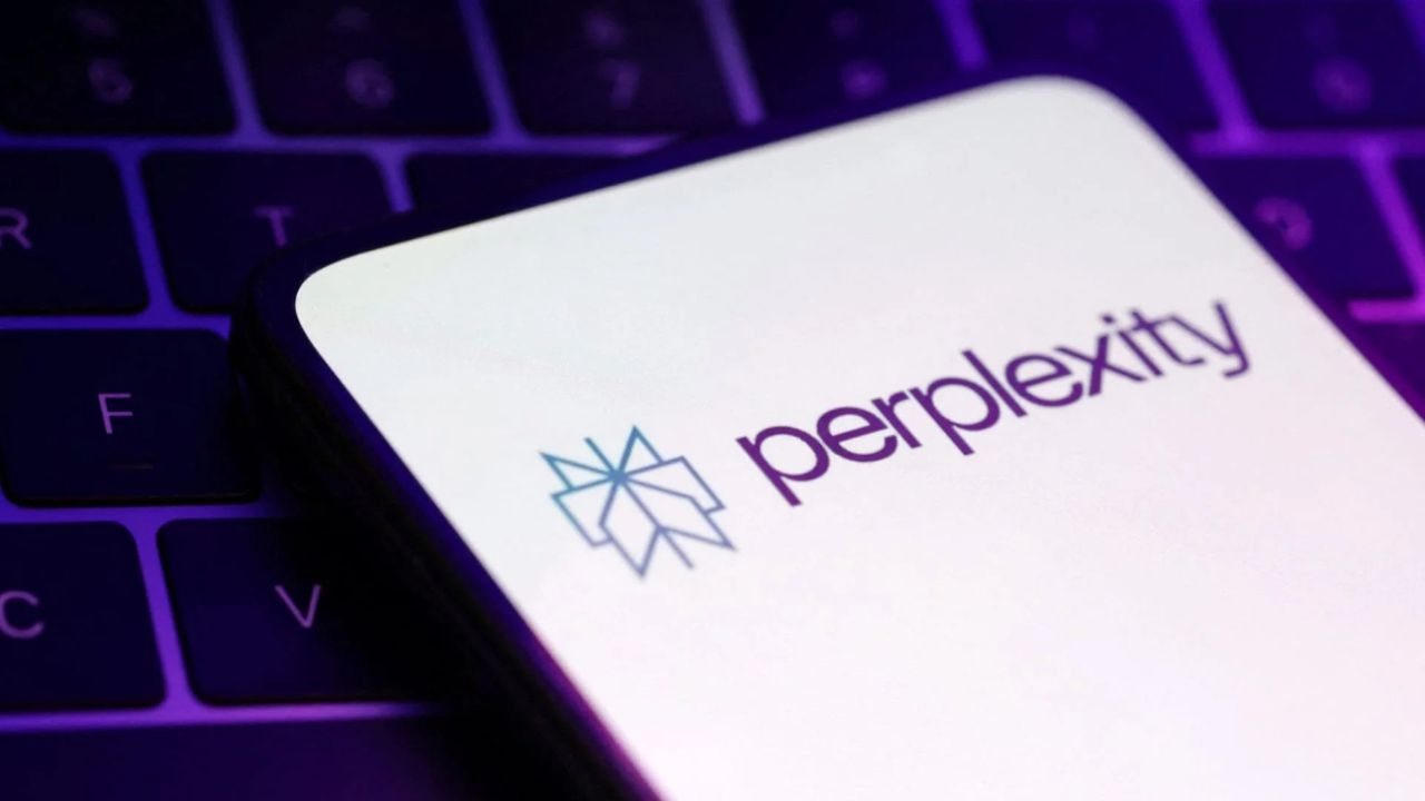 Perplexity AI को लेकर Apple और Meta की टक्कर, स्टार्टअप के पीछे क्यों मची है टेक वॉर की होड़?