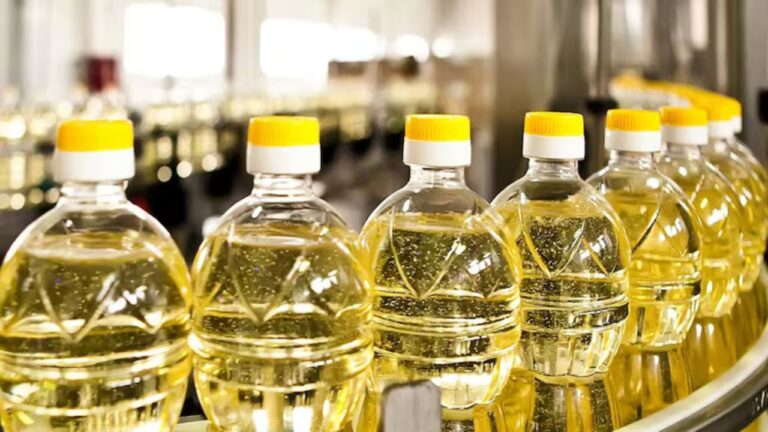 Inflation: महंगाई पर सरकार का वार! आम जनता को बड़ी राहत, खाने के तेल पर टैक्स में भारी कटौती