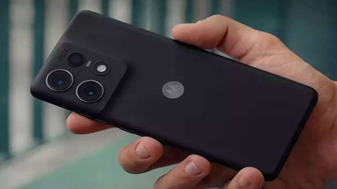 Motorola Edge 50 Fusion पर तगड़ा डिस्काउंट! Flipkart  GOAT सेल का आखिरी मौका