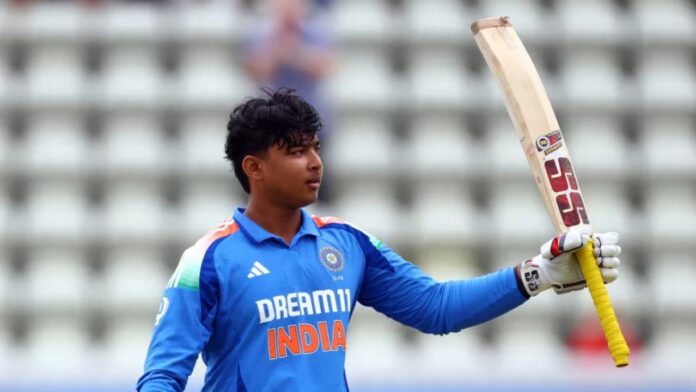 अंडर-19 टेस्ट में रचने जा रहे हैं इतिहास! Vaibhav Suryavanshi एक पारी में 7 छक्के लगाकर भारत के लिए नया रिकॉर्ड बना पाएंगे?