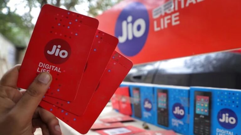 Jio का ₹1029 प्लान! OTT भी फ्री, अनलिमिटेड 5G भी, जानिए कैसे मिलेगा फायदा!