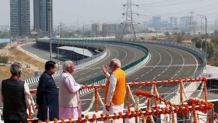 दिल्लीवासियों को मिला ट्रैफिक जाम से छुटकारे का तोहफ़ा, पीएम मोदी ने खोला तीसरा रिंग रोड और द्वारका एक्सप्रेसवे का रास्ता