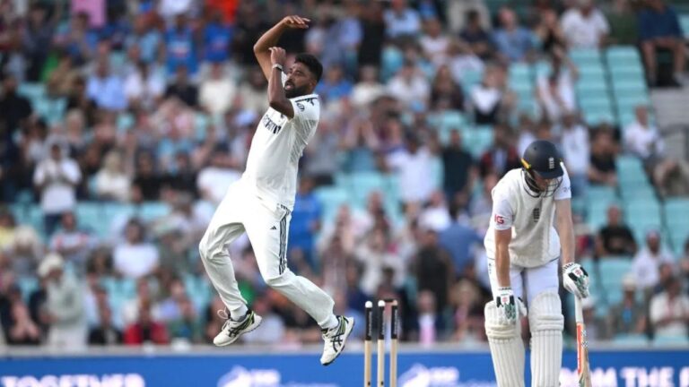 India vs England Oval Test: मोहम्मद सिराज की चतुराई से बदला मैच का रुख! तीसरे दिन का आखिरी ओवर बना भारत की उम्मीद की चिंगारी