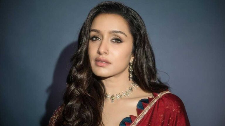 Shraddha Kapoor: खलनायक की बेटी ने बॉलीवुड में मचाया धमाल, स्टारडम में दीपिका-आलिया को पछाड़ा और प्रियंका को भी पीछे छोड़ा