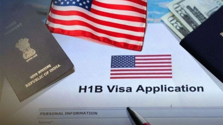 ट्रम्प का H-1B visa $100,000 शुल्क! अमेरिकी आईटी सेक्टर और स्टार्टअप्स पर भारी पड़ने की आशंका