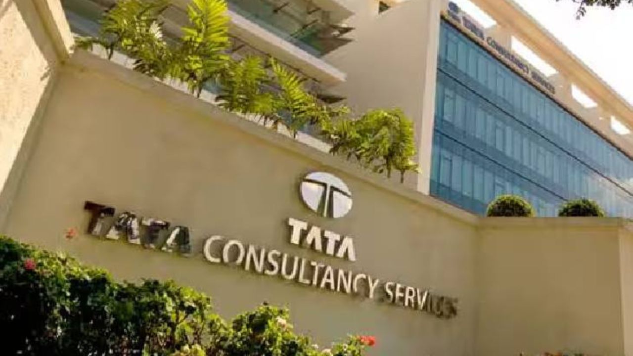 देश की टॉप 10 कंपनियों का मार्केट कैप 3 लाख करोड़ घटा, TCS को सबसे ज्यादा 1 लाख करोड़ का नुकसान