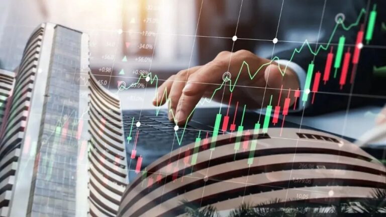 शेयर बाजार सोमवार को हल्की बढ़त के साथ खुला, सेंसेक्स 81,274 पर और निफ्टी 50 में मामूली उछाल