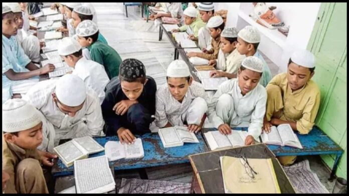 उत्तराखंड में मदरसा बोर्ड होगा खत्म, सभी अल्पसंख्यक स्कूलों को मिलेगा नए शिक्षा ढांचे में शामिल होने का अवसर