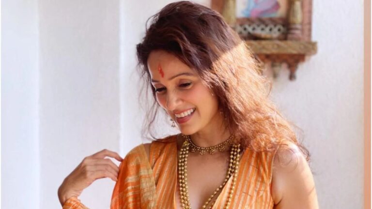 स्मिता पाटिल की भतीजी की दर्दनाक कहानी 25 साल पहले पति खोया अब फिटनेस और दमदार अभिनय से फिर छाईं