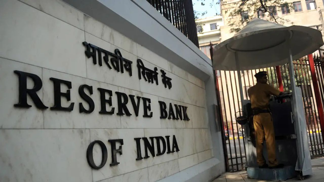 RBI ने किया बड़ा खुलासा, अब यूरोप में भी UPI से करें फटाफट डिजिटल पेमेंट, लाखों भारतीयों को मिलेगा लाभ
