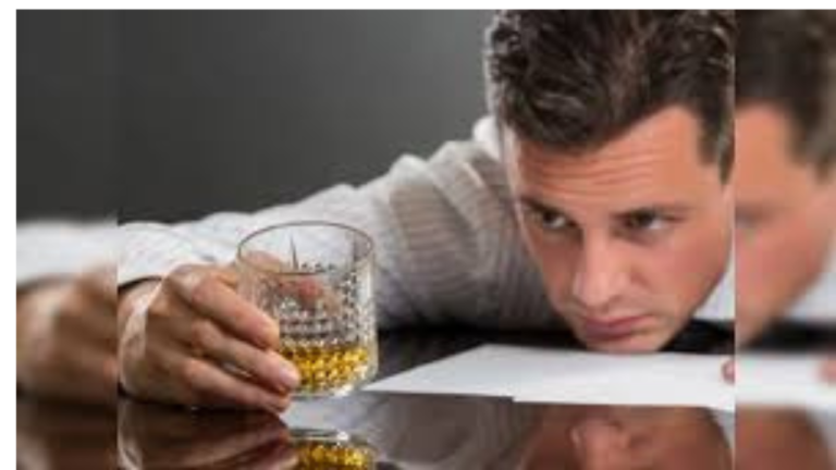 Sleep After Drink Alcohol : शराब से मिलने वाली नींद सच में है आरामदेह या छुपा है इसके पीछे खतरनाक राज? जानिए वो बातें जो आपको चौंका देंगी