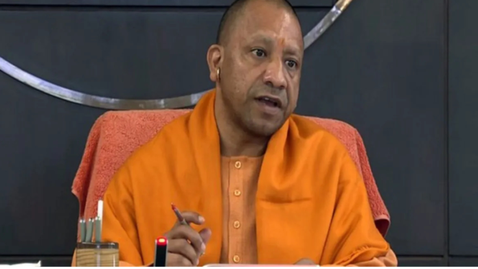 यूपी में छह महीने की हड़ताल पर बैन: क्या ESMA सरकार की ताकत बढ़ाएगा या कर्मचारियों की आवाज़ दबा देगा