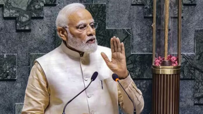 Lok Sabha Winter Session: पीएम मोदी ने विपक्ष को दी खास सलाह बोले- ड्रामा छोड़ो जनता तक अपनी बात पहुंचाओ रणनीति बदलो अब