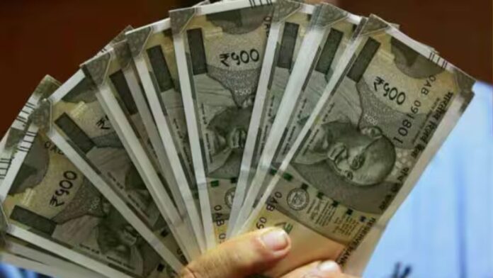 सीनियर सिटिजन्स के लिए सरकारी और प्राइवेट बैंकों की एफडी में सबसे अधिक ब्याज दरें