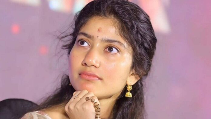 रोमांटिक ड्रामा फिल्म में लीड रोल में साई पल्लवी, विजय सेतुपति के साथ धमाका