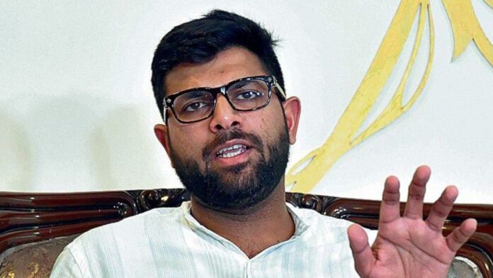 दिग्विजय चौटाला पर केस दर्ज विश्वविद्यालय कार्यक्रम में तोड़फोड़ से बढ़ी सियासी हलचल