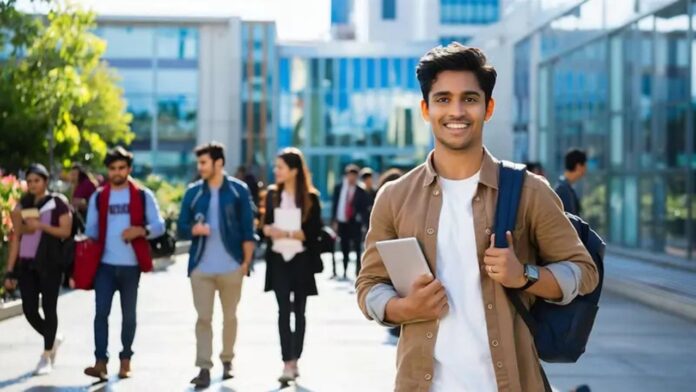 भारत में उच्च शिक्षा का विस्तार पर असमानता बनी बड़ी चुनौती क्या हर छात्र तक पहुंच