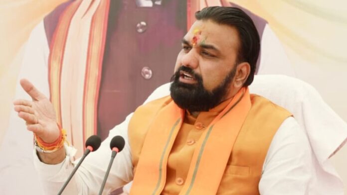 बिहार सरकार का बड़ा फैसला संजय गांधी का नाम हटाकर क्या संदेश देना चाहती है सत्ता