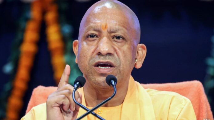 सुवेंदु अधिकारी के शपथ लेते ही योगी आदित्यनाथ ने दिया बड़ा राजनीतिक संदेश