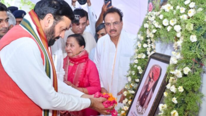 श्रद्धांजलि समारोह में पहुंचे CM सैनी, सहीराम बिश्नोई को दी अंतिम विदाई