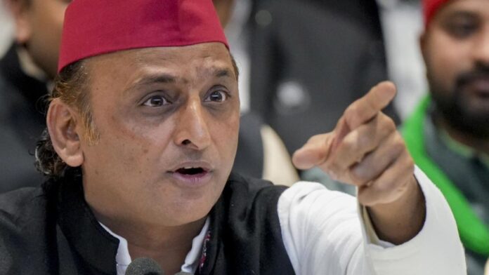 अखिलेश यादव ने 69,000 शिक्षक भर्ती में आरक्षण लूट का लगाया आरोप
