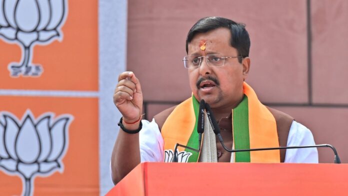 बांकीपुर उपचुनाव से पहले ईवीएम जांच पूरी, मशीनों को किया गया सील