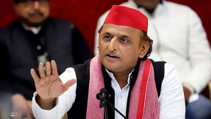 मुरादाबाद में रुचि वीरा-कमाल अख्तर विवाद, सपा में बढ़ी सियासी तकरार