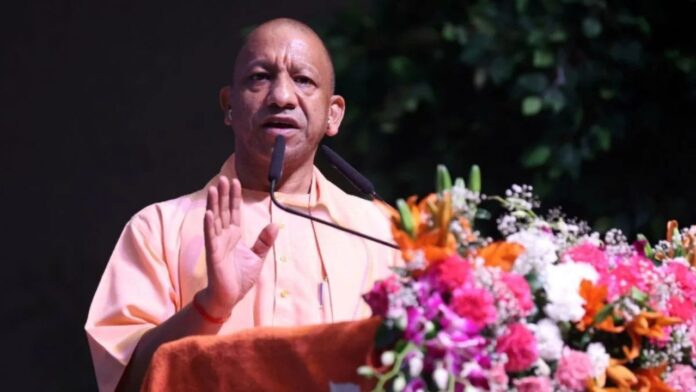 रामपुर पहुंचे CM योगी, 690 करोड़ की 102 परियोजनाओं का लोकार्पण-शिलान्यास, सपा पर जमकर साधा निशाना