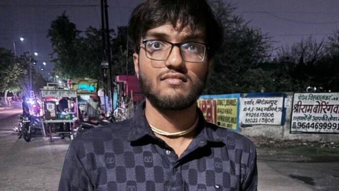 री-नीट परीक्षा में सफलता का झांसा, AI से बनाए फर्जी पेपर बेचता था छात्र