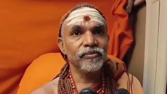 गो-संरक्षण को लेकर शंकराचार्य अविमुक्तेश्वरानंद का सरकार पर निशाना, 'राजमाता' घोषित करने की उठाई मांग