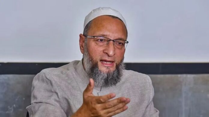 UP चुनाव 2027: ओवैसी पर सपा का पलटवार, कहा- बिना शर्त करें समर्थन