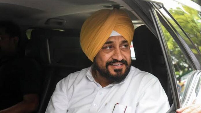 पंजाब कांग्रेस में घमासान जारी, चरणजीत चन्नी ने समर्थक नेताओं संग बनाई नई रणनीति
