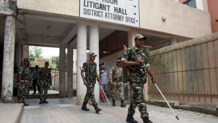 पंचकूला फैमिली कोर्ट में लेफ्टिनेंट कर्नल और वकीलों के बीच विवाद, पुलिस ने शुरू की जांच