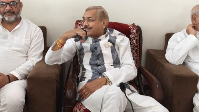 प्रमोद तिवारी का केंद्र पर हमला, बोले- धर्मेंद्र प्रधान का इस्तीफा कौरवी शासन के अंत की शुरुआत