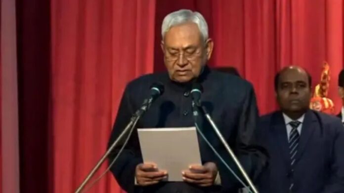 नीतीश कुमार के केंद्र जाने की अटकलें तेज, RJD ने उप-प्रधानमंत्री बनाने तक की उठाई मांग