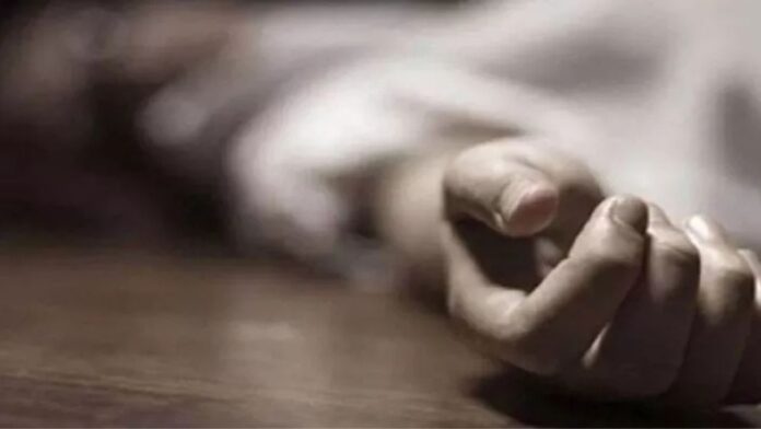 पत्नी की संदिग्ध मौत के 24 घंटे बाद पति का शव पेड़ से लटका मिला, गोपालगंज में दो मौतों से मचा हड़कंप