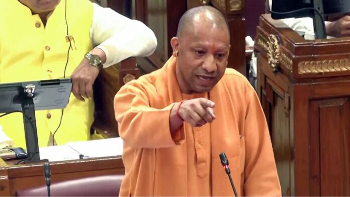 यूपी विधानसभा में हंगामा, अनुपूरक बजट के बीच योगी का विपक्ष पर बड़ा हमला
