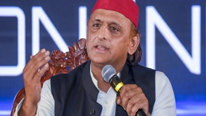 चार दिन के मानसून सत्र पर अखिलेश यादव का तंज, बोले- 'चार दिन की सरकार बची है'