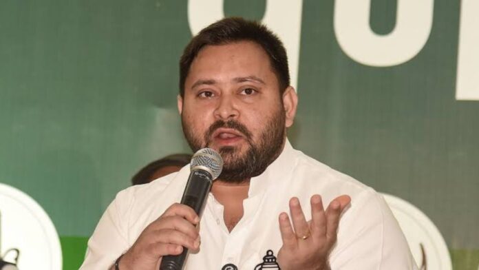 तेजस्वी यादव का सम्राट सरकार पर हमला, बोले- ‘डबल इंजन में आग लगी, खजाना खाली’