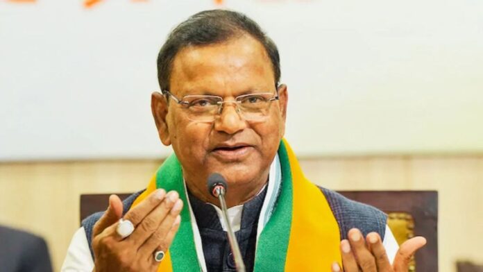 UP चुनाव 2027 में BJP का CM चेहरा कौन होगा? पंकज चौधरी ने गिनाए प्रधानमंत्री मोदी समेत छह बड़े नाम