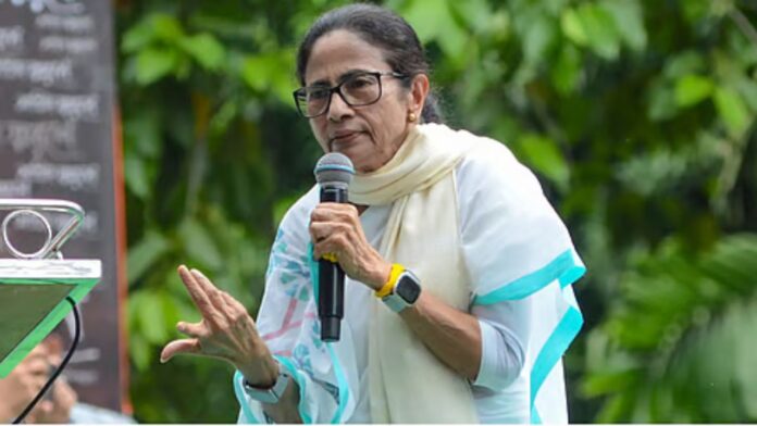 नंदीग्राम उपचुनाव के ऐलान से बढ़ी हलचल, क्या फिर सुवेंदु अधिकारी के गढ़ में उतरेंगी ममता बनर्जी