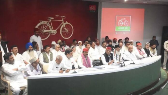 अखिलेश यादव का 2027 पर बड़ा दावा, बोले- सपा जीतेगी रिकॉर्ड सीटें; BJP सरकार पर लगाए कई आरोप